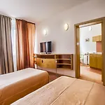 Set 4* Bratislava