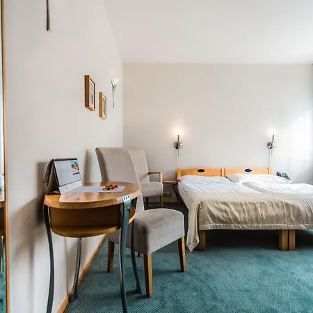 Hotel Set 4*