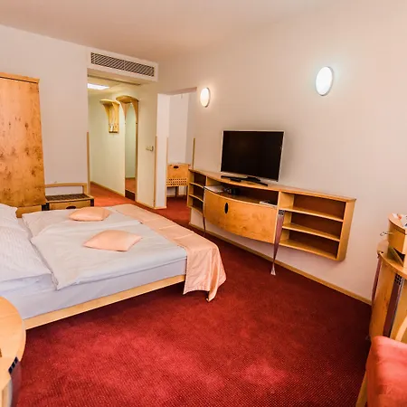 Hotel Set