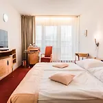 Set Bratislava