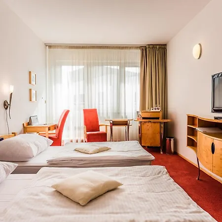 Set Bratislava